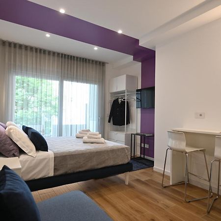 Me Too - Exclusive Apartments Bari Exterior photo
