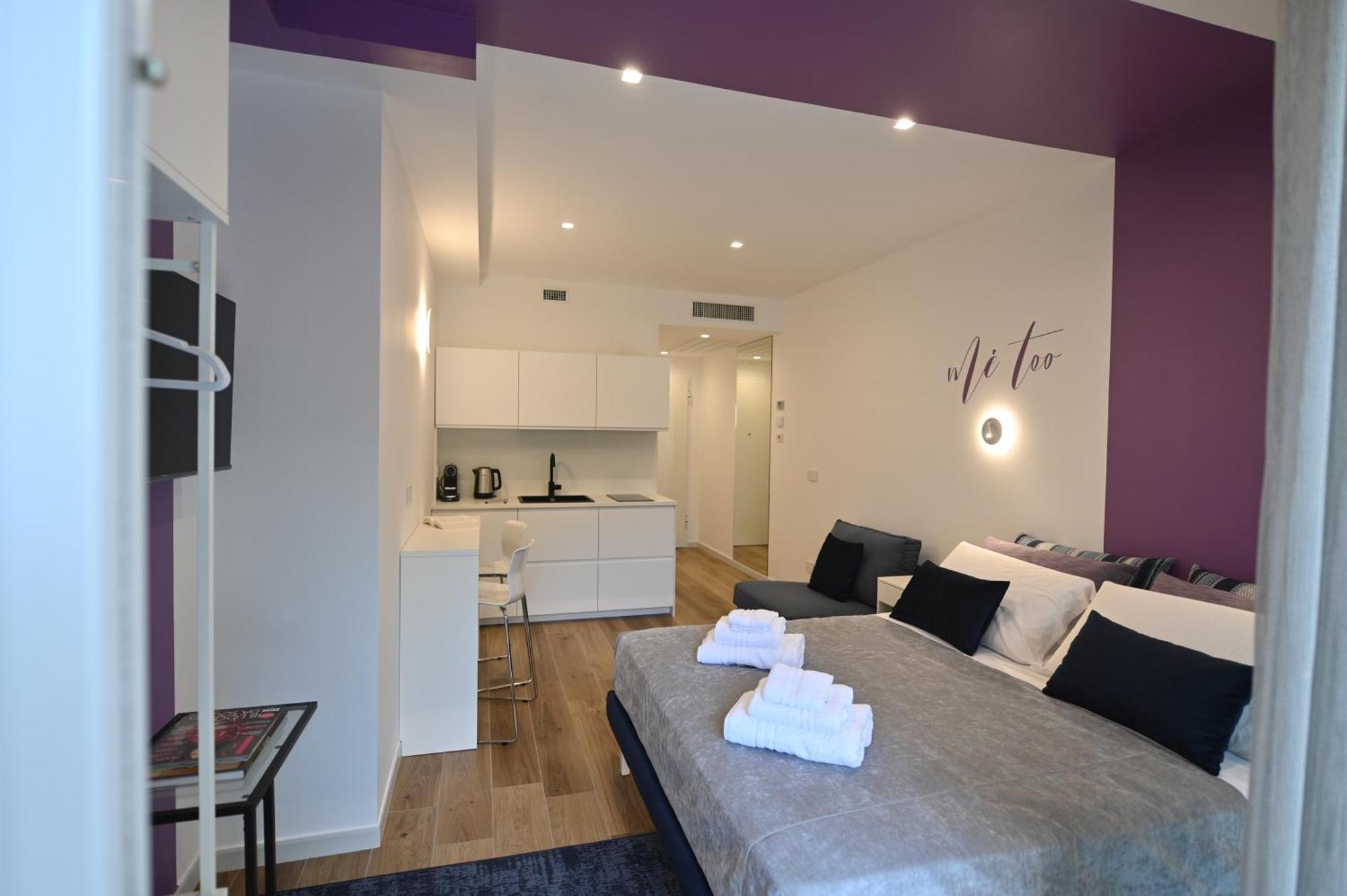 Me Too - Exclusive Apartments Bari Exterior photo