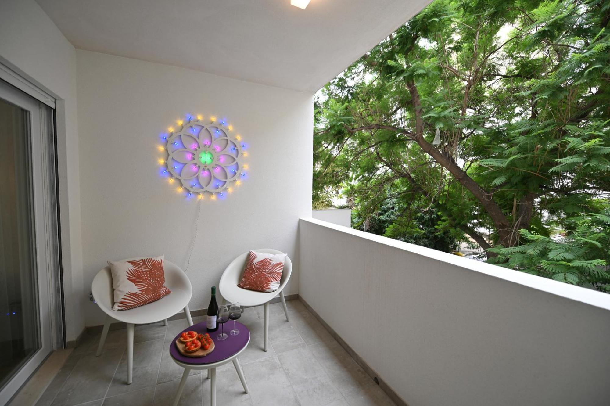 Me Too - Exclusive Apartments Bari Exterior photo