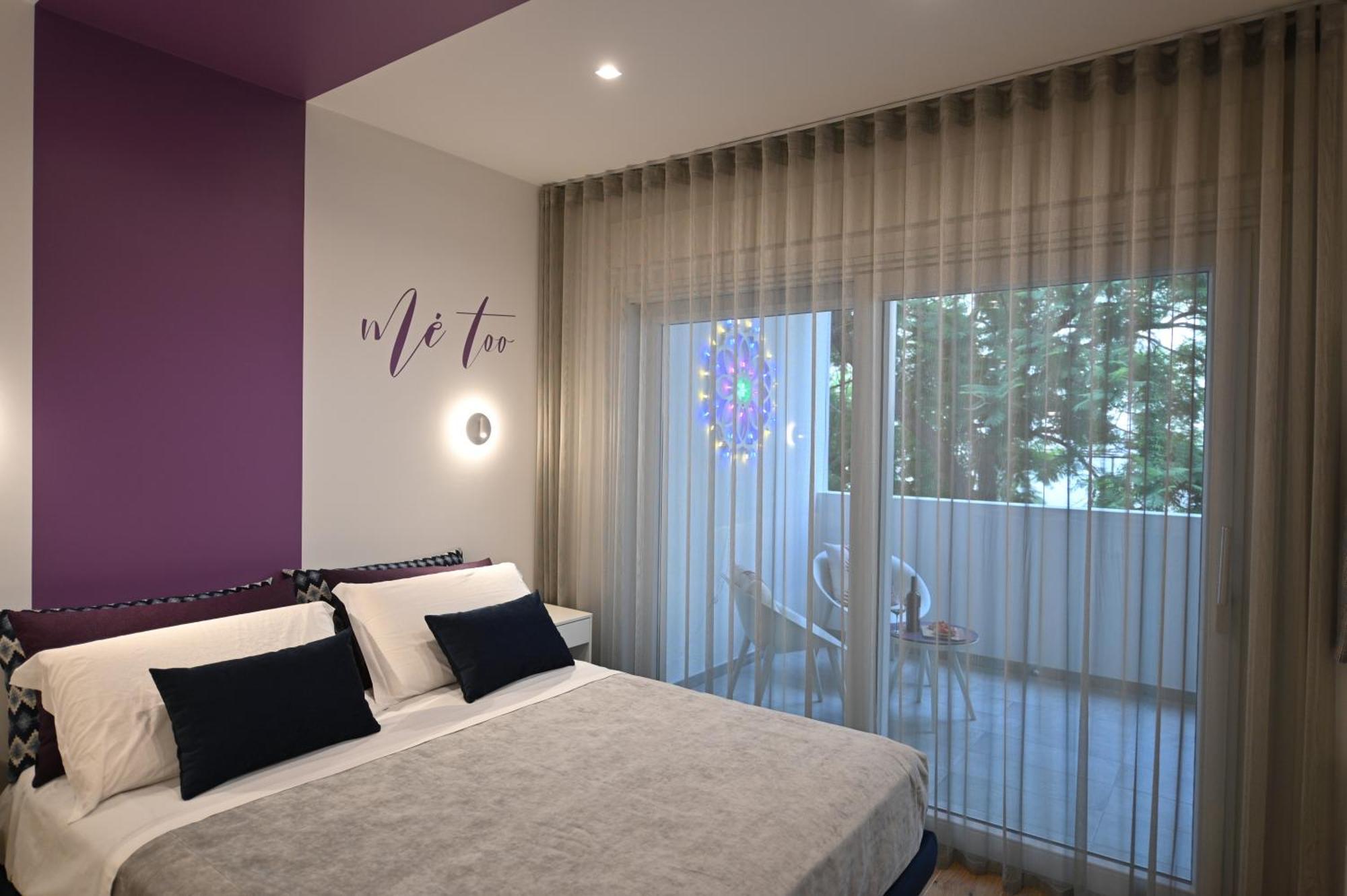 Me Too - Exclusive Apartments Bari Exterior photo